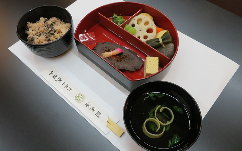修行膳(精進料理)
