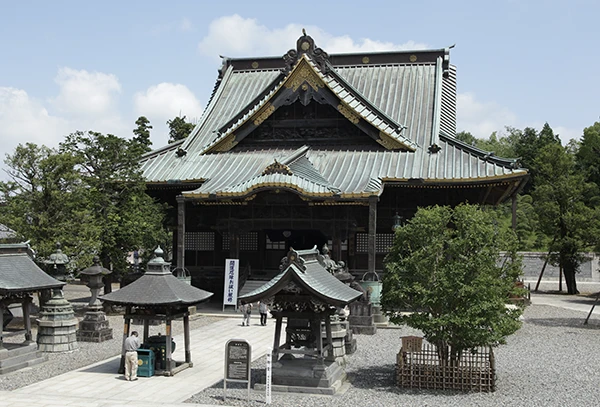 1. 釈迦堂で受付